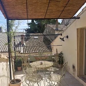 L'oustaou D'arles Hébergement de vacances